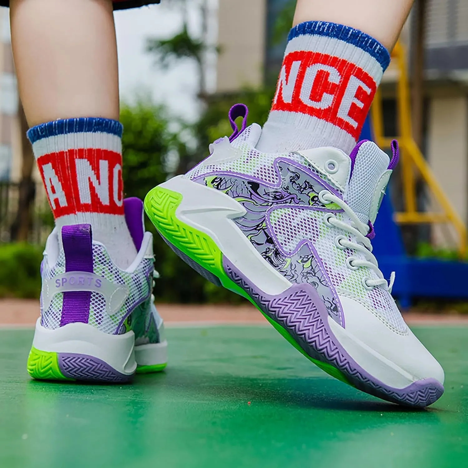 Boys Basketball Shoes Breathable Indoor Athletic Shoes Youth Outdoor Comfortable Basketball Shoes for Girls