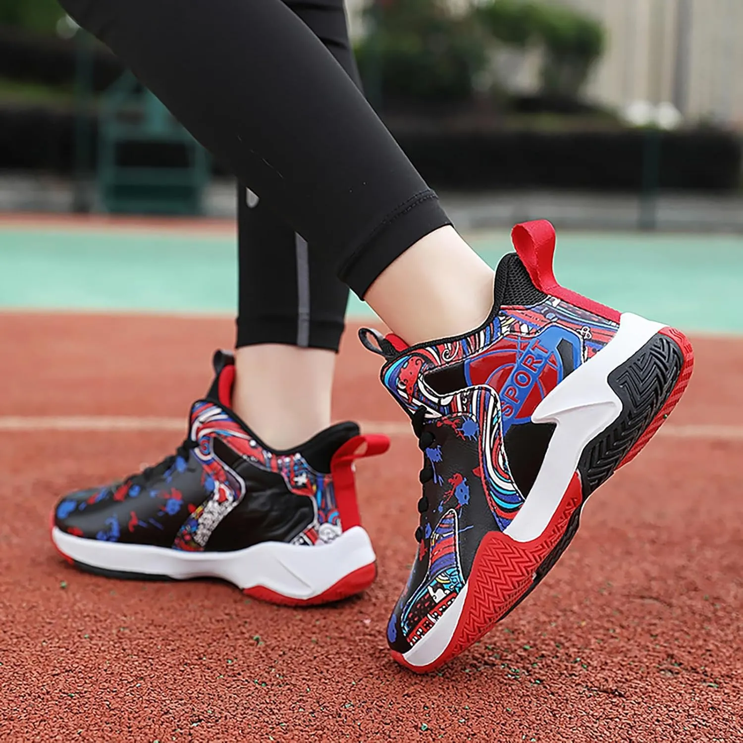 Boys Basketball Shoes Kids Basketball Sneakers Breathable Tennis Shoes for Boys Girls