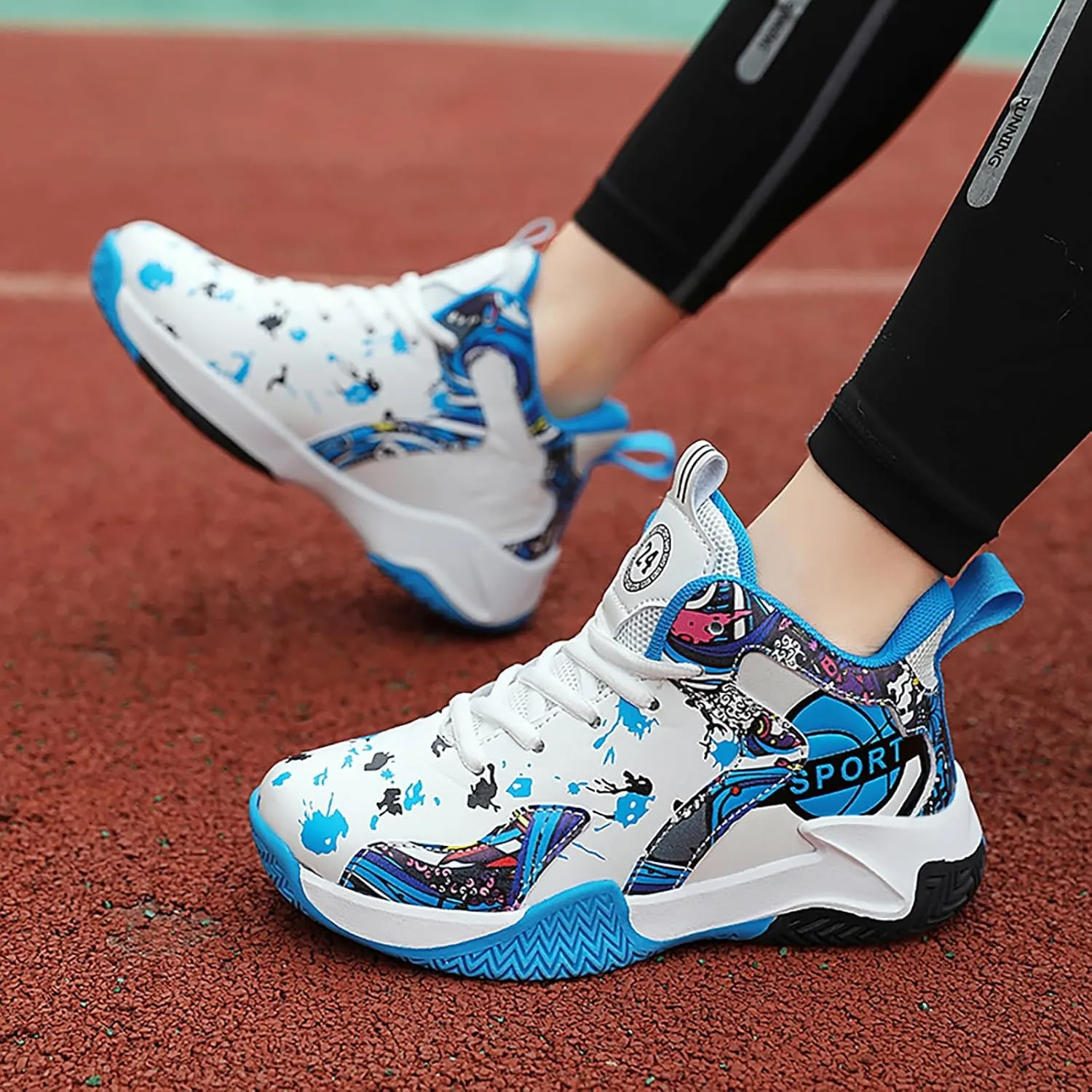 Boys Basketball Shoes Kids Basketball Sneakers Breathable Tennis Shoes for Boys Girls