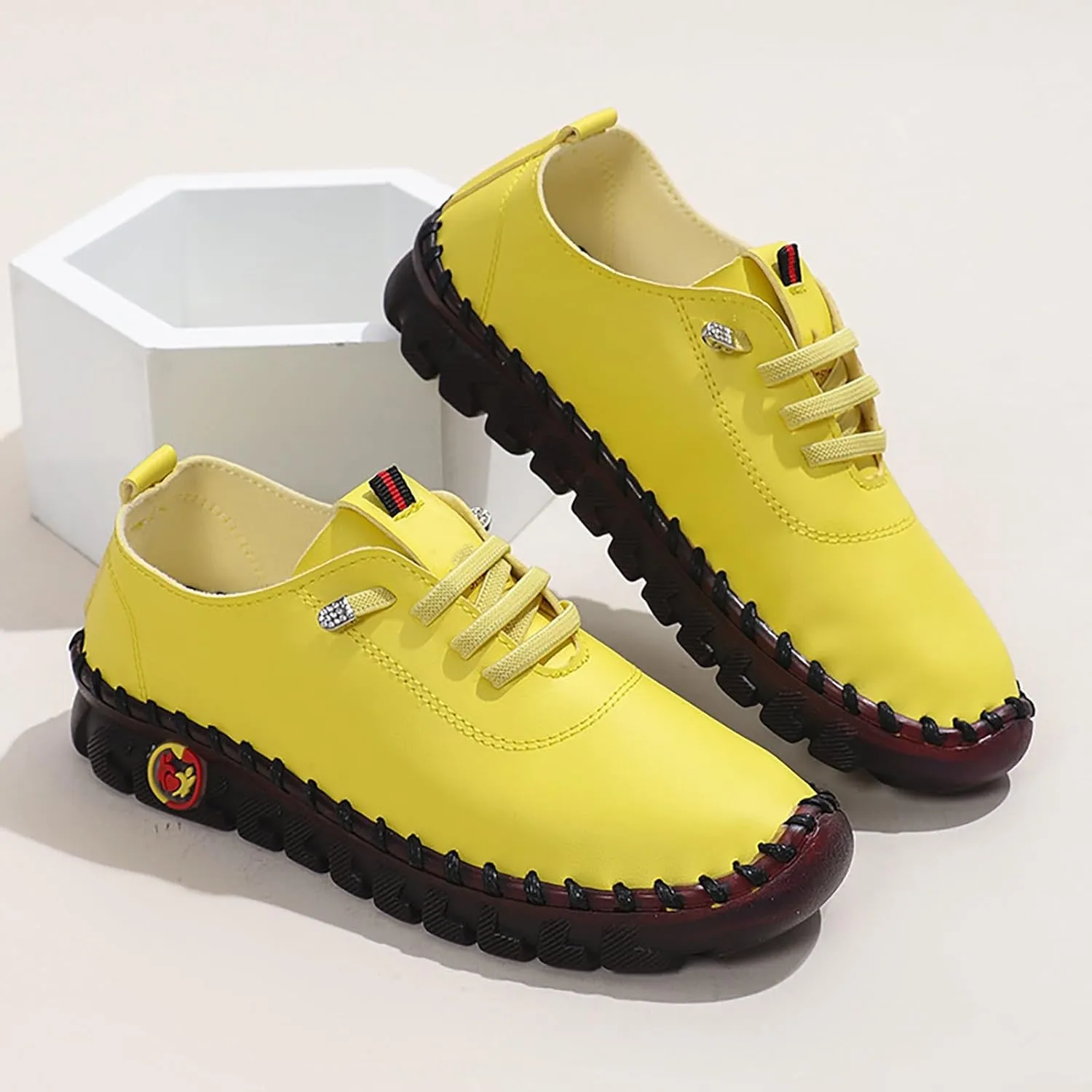Casual Womens Shoes Women's Leather Soft Flat Bottom Loafers Soft Leather Breathable Flat Walking Shoes Comfy Plantar Fasciitis Loafers with Arch Support