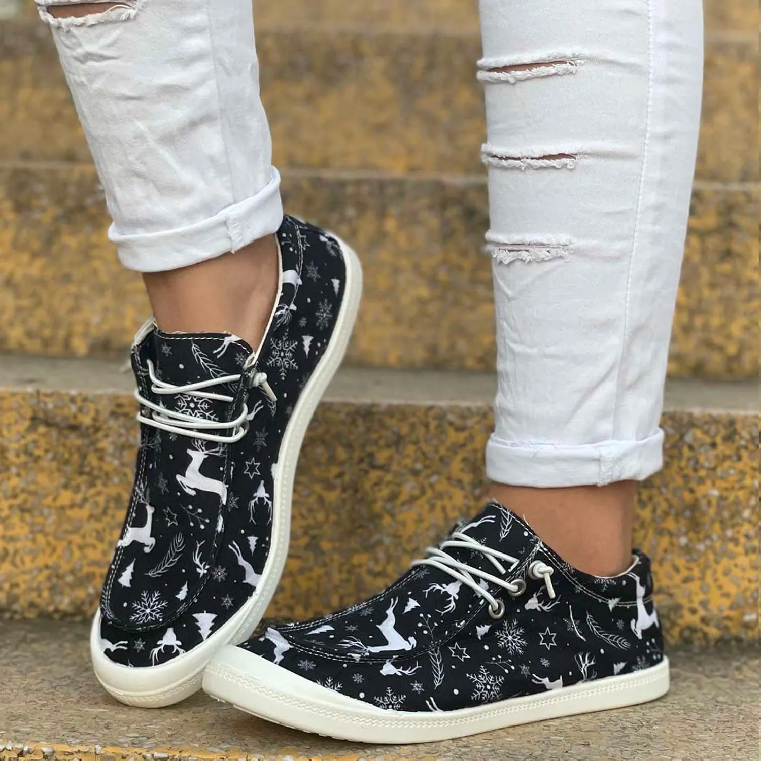 Christmas Tennis Shoes for Women Dress Sneakers Men Wide Loafers for Men Christmas Canvas Shoes Women Indoor and Outdoor Soft Sole Fashion Daily Deals