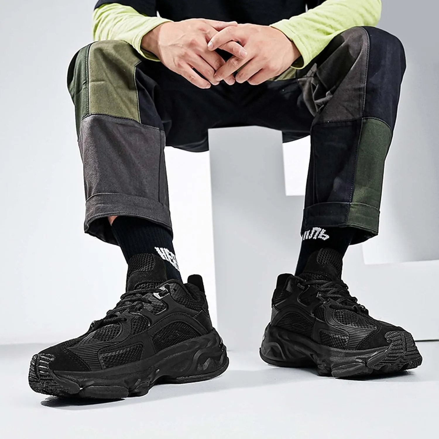 Cool Colorful Men's Breathable Basketball Shoes Comfortable Backpack Hiking Shoes