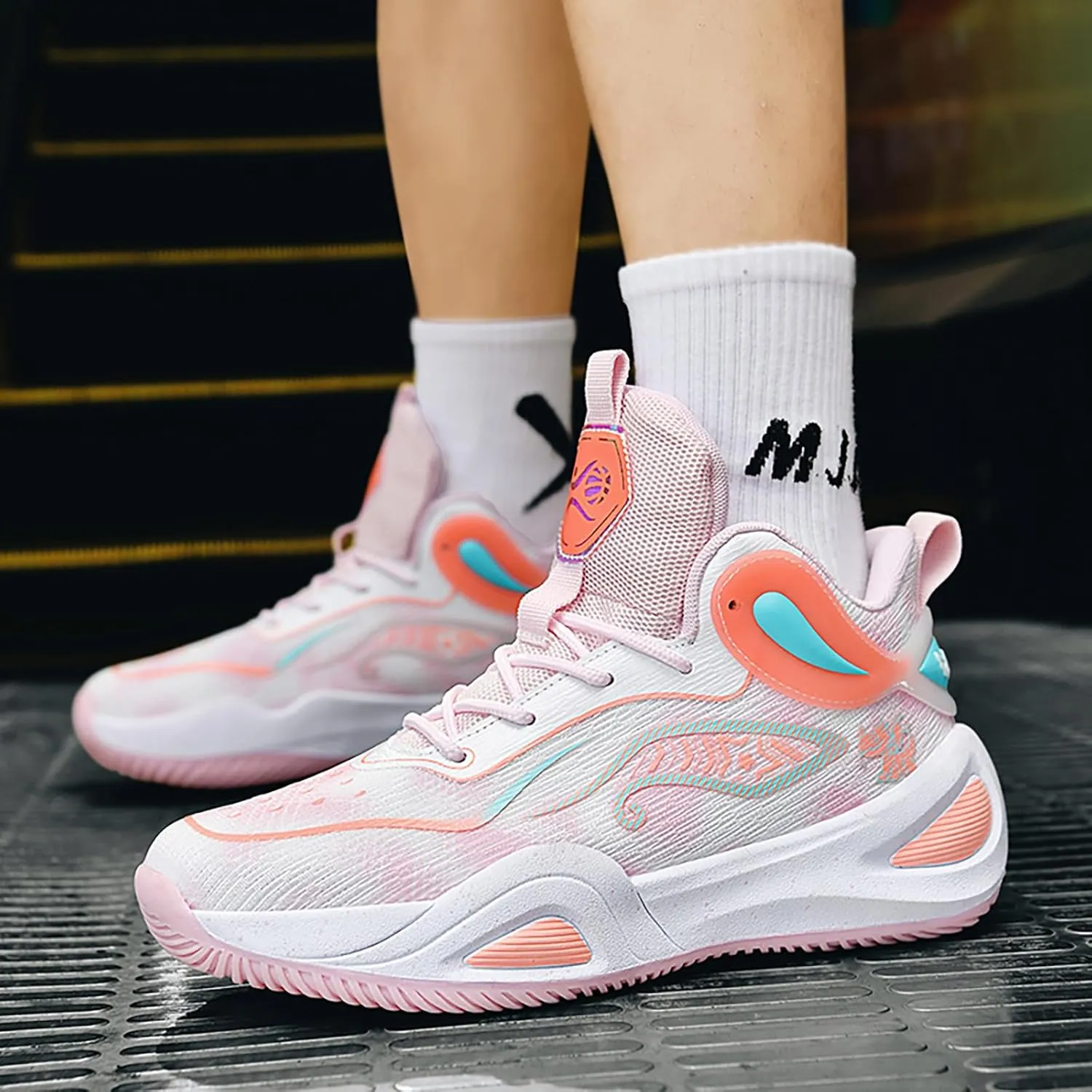 High Upper Basketball Shoes for Men Women Sneakers Fashion Breathable Sports Shoes Anti Slip
