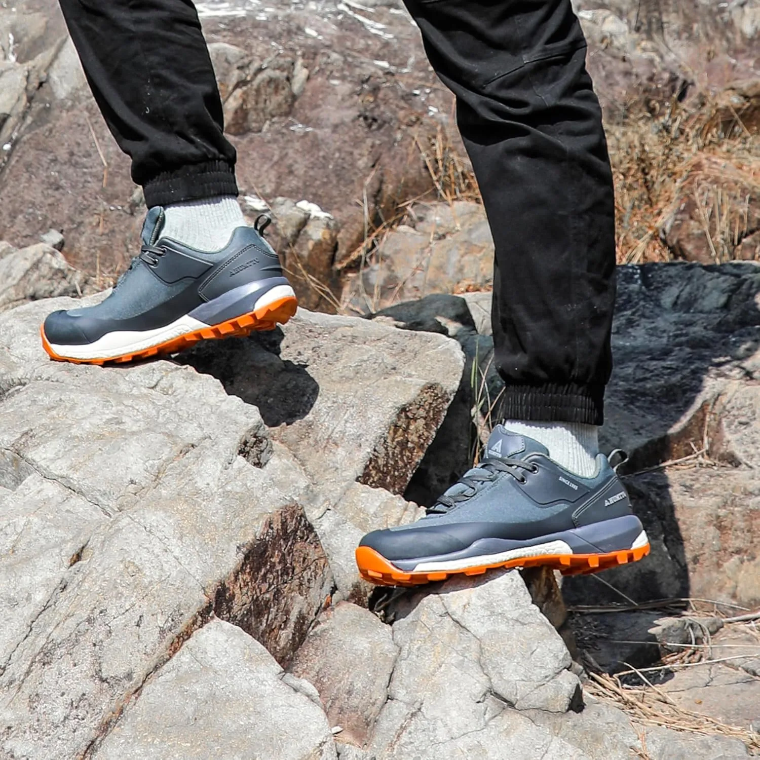 HUMTTO Men's All-Terrain Waterproof Hiking Shoes Lightweight Breathable Trekking Anti Slip Outdoor Trails Shoes