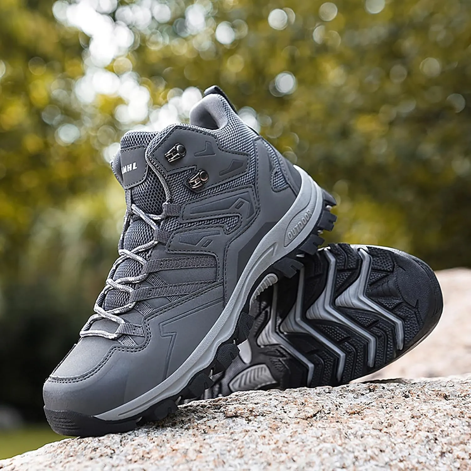 Lightweight Shoes Men and Winter Hiking Shoes High Top Climbing Hiking Outdoor Casual Sports