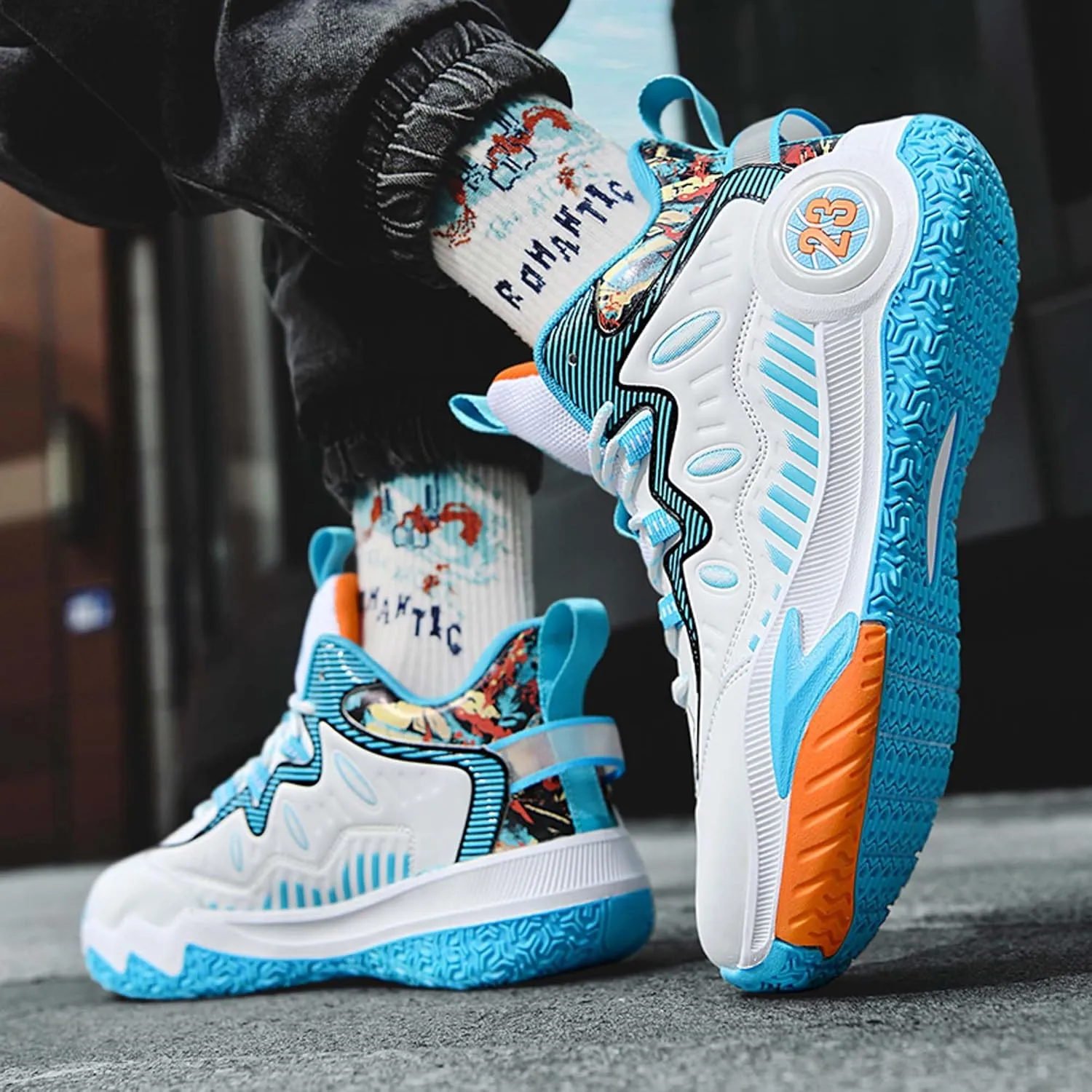 Mens and Womens Lace Up Mid Top Basketball Sneakers Non Slip Rubber Sole Running Shoes Wear Resistant Outdoor Hiking Shoes Lightweight Carrying Casual Walking Shoes Badminton Sneakers