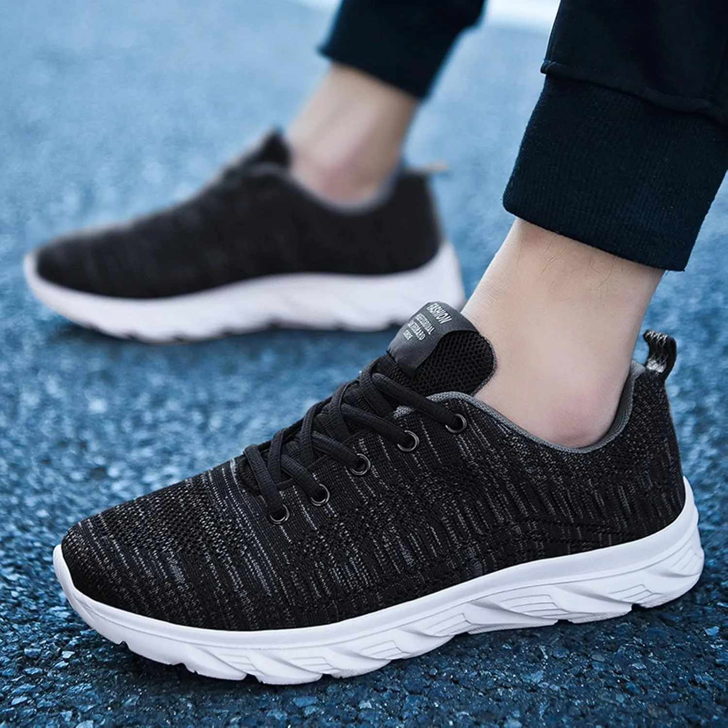 Men's Breathable Mesh Running Shoes Breathable Mesh Comfortable Tennis Shoe Men's Classic Casual Walking Shoes