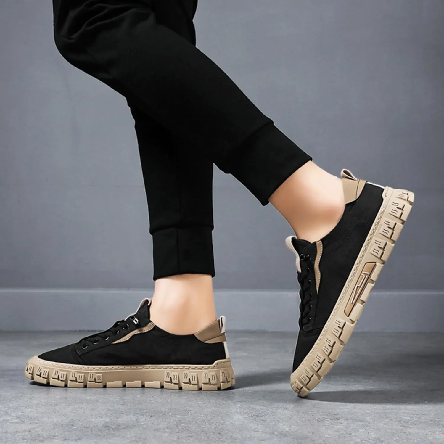 Men's Breathable Mesh Running Shoes Casual Sneaker Mesh Breathable Walking Shoe Men's Comfortable Canvas Shoes