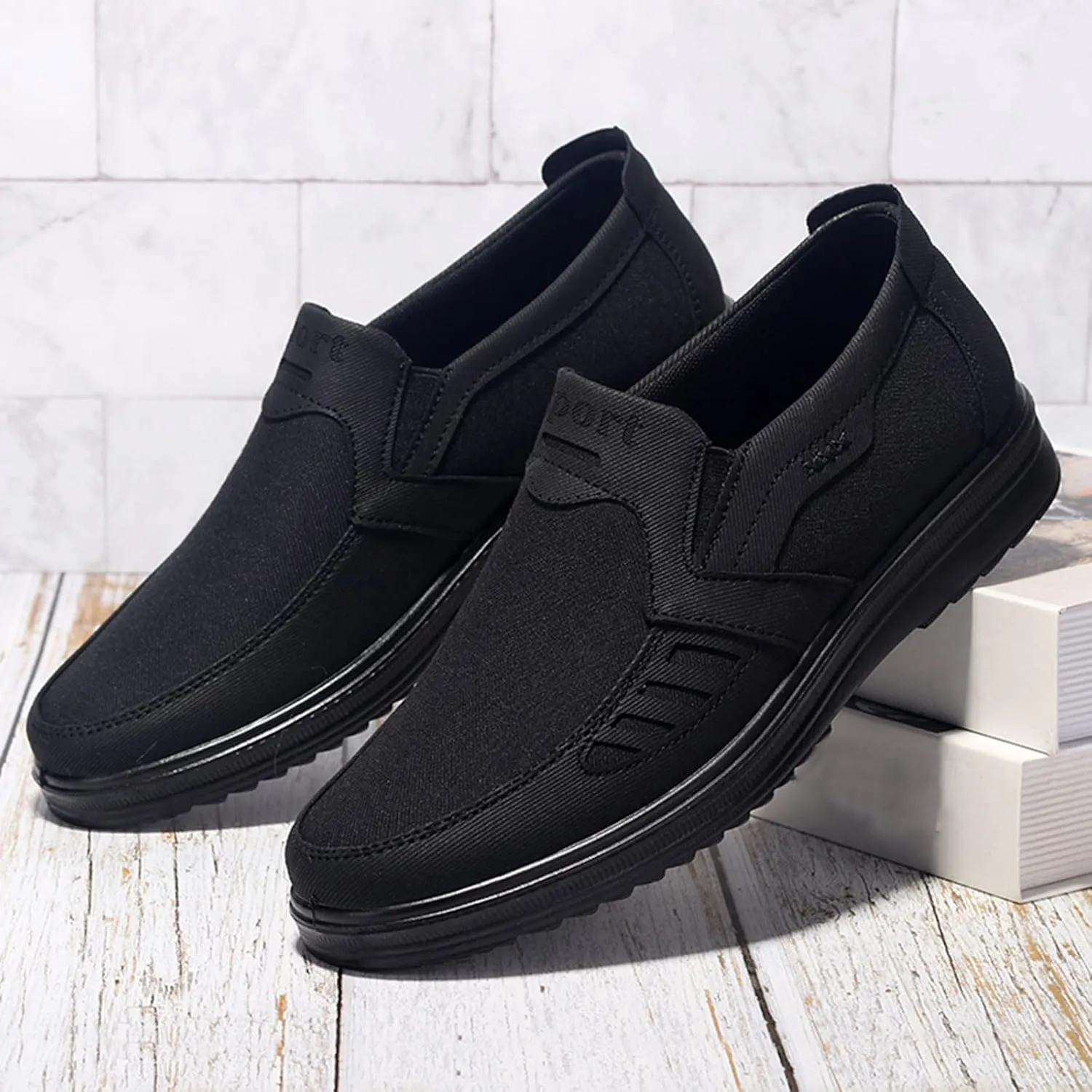 Men's Casual Dress Sneakers Fashion All Season Men Casual Shoes Flat Non Slip On Simple Design Solid Color Comfortable