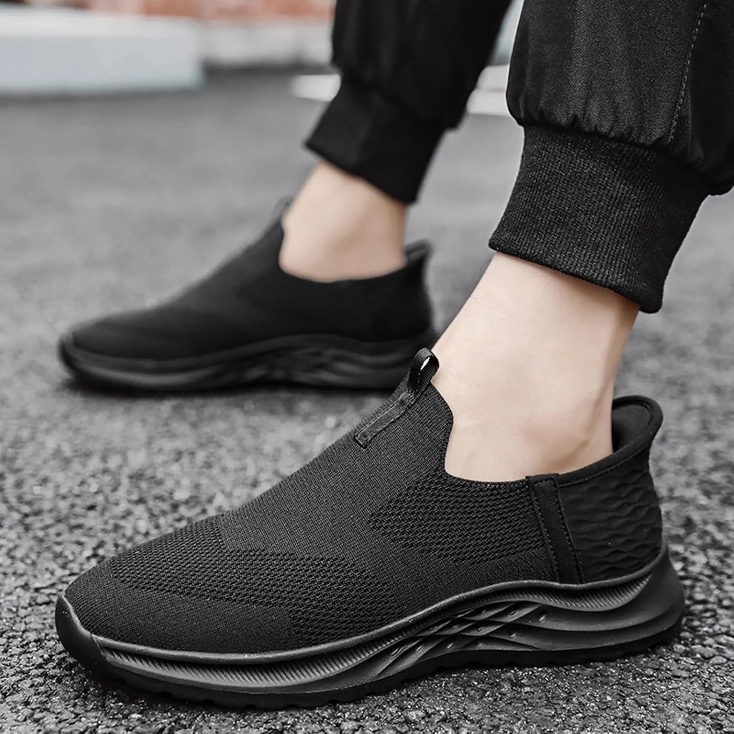 Men's Fashion Sneakers Men Casual Sports Shoes Fashionable New Pattern Simple Solid Color Lightweight Comfortable All