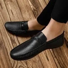 Mens Loafers Shoe Solid Color Round Toe Driving Loafers Leather Flat Heel Flexible Lightweight Wedding Slip-ons