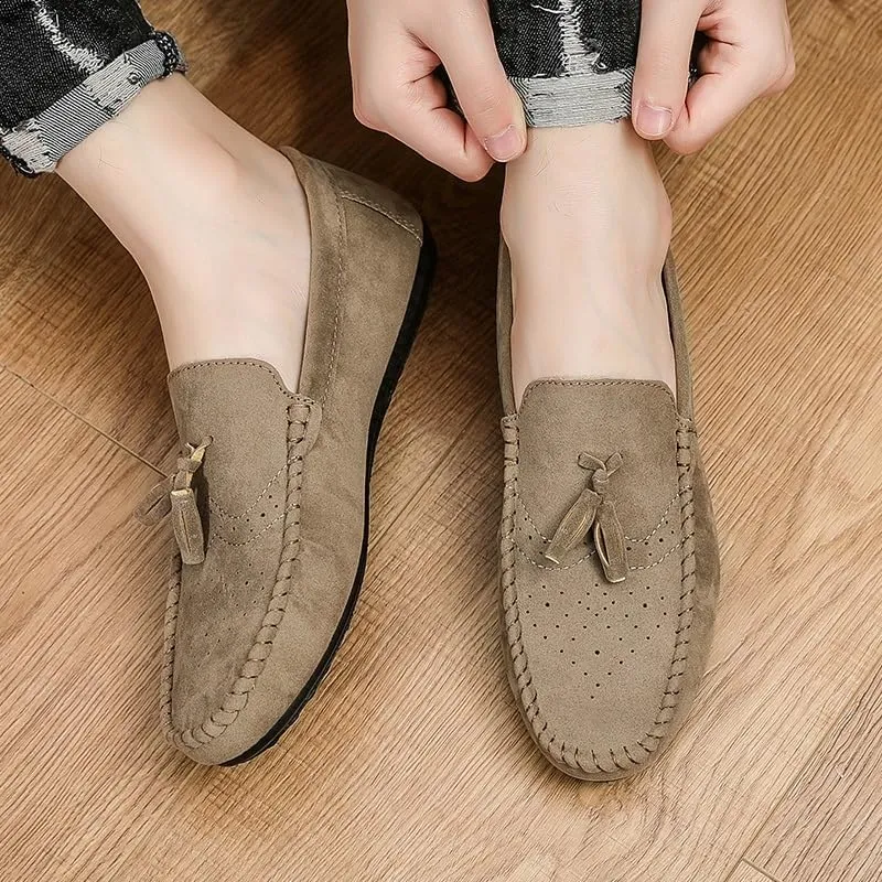 Mens Loafers Solid Color Faux Leather with Tassel Loafer Shoes Flexible Flat Heel Anti-Slip Fashion Party Slip-on