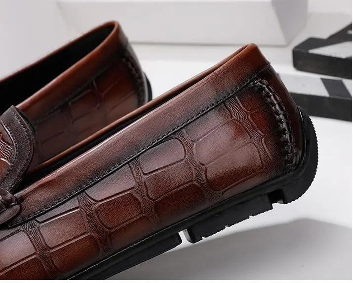 Men's Loafers Solid Color Stone Pattern Tassel Driving Loafers Lightweight Flat Heel Flexible Casual Slip On