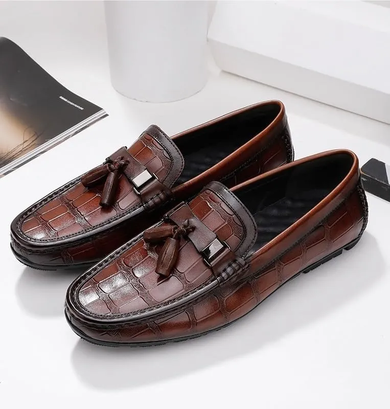 Men's Loafers Solid Color Stone Pattern Tassel Driving Loafers Lightweight Flat Heel Flexible Casual Slip On