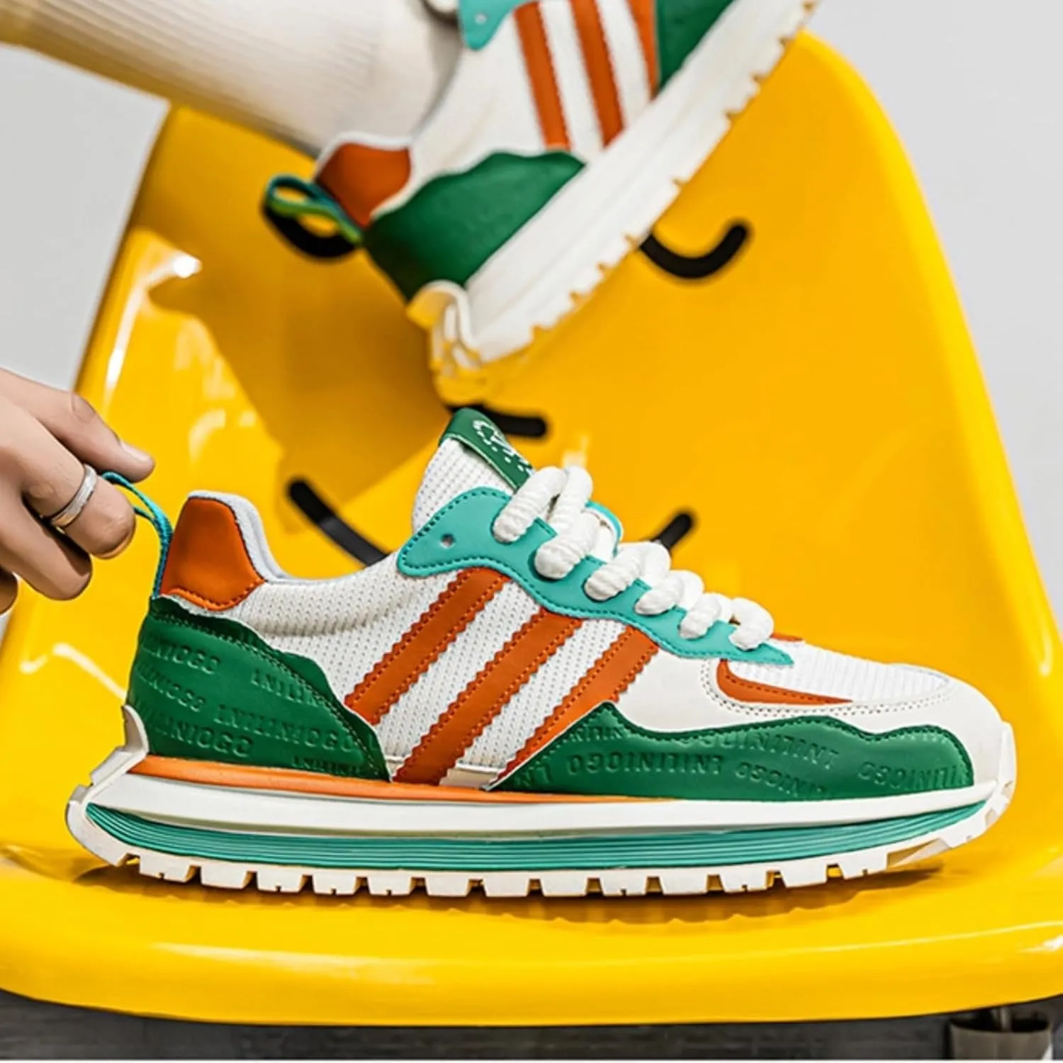 Men’s Retro Jogger Sneakers, Fashion Mesh Suede Trainers, Vintage Street Running Shoes, Iconic Triple Stripe Detailing
