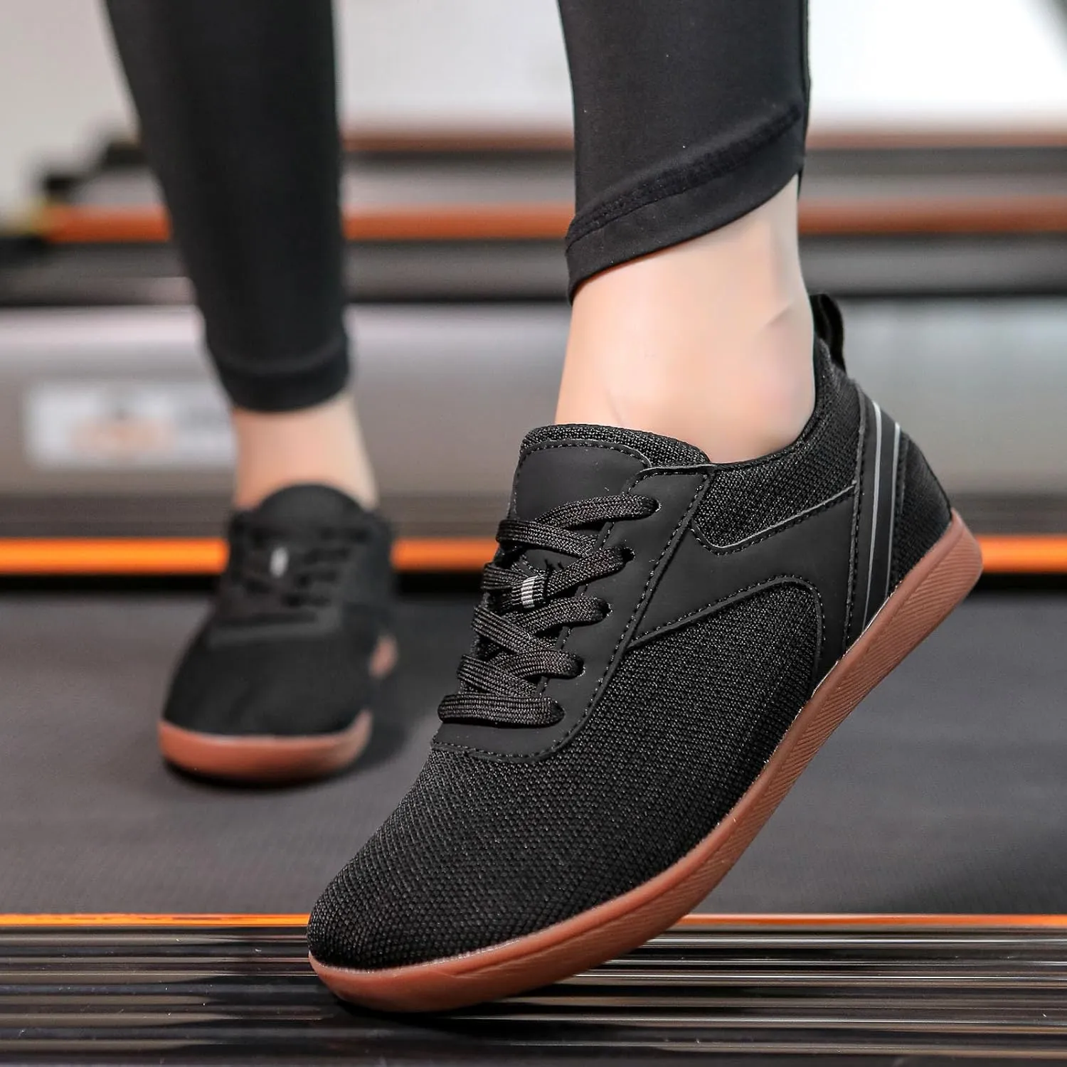 Men's Sneakers Couple Mesh Sports Casual Shoes Breathable Flat Bottom Lightweight Plus Size Comfortable Walking Shoes