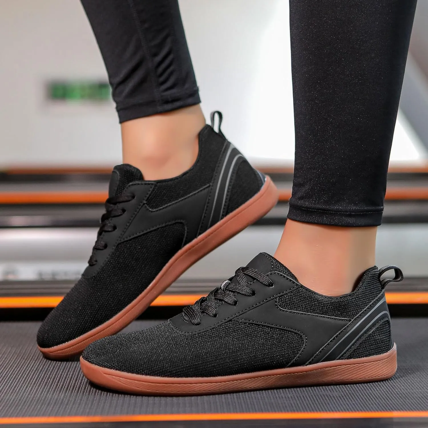 Men's Sneakers Couple Mesh Sports Casual Shoes Breathable Flat Bottom Lightweight Plus Size Comfortable Walking Shoes