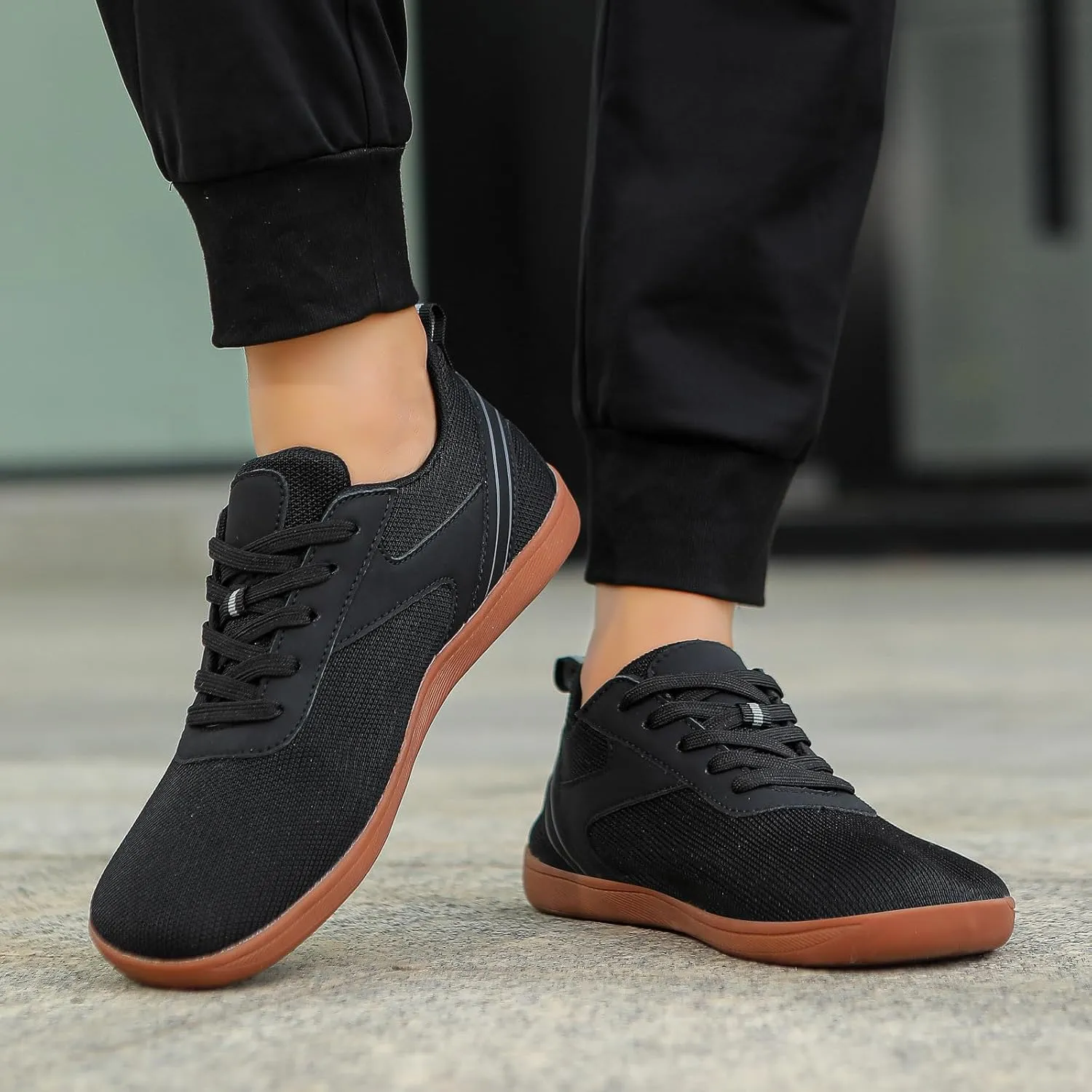 Men's Sneakers Couple Mesh Sports Casual Shoes Breathable Flat Bottom Lightweight Plus Size Comfortable Walking Shoes