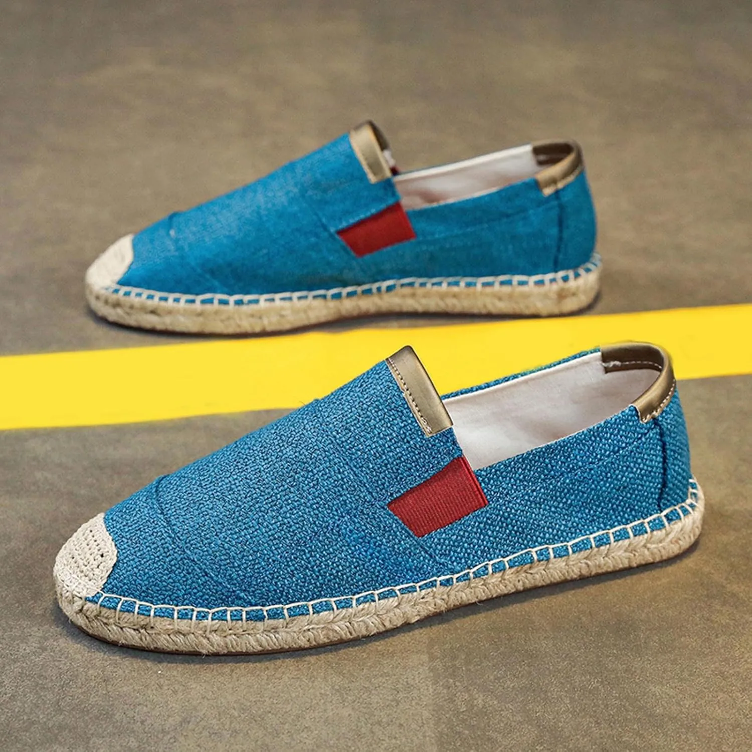 Men's Sneakers Men Casual Shoes Fashionable New Pattern Simple Canvas Flat Bottomed Slip On Comfortable and Trend Shoes