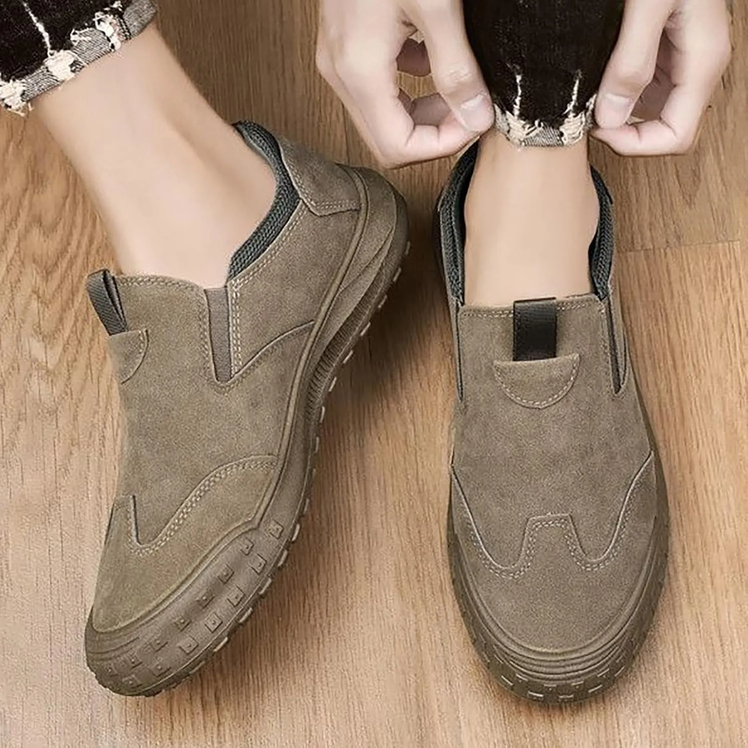 Men's Sneakers Men's Shoes and Winter New Outdoor Versatile Sports Breathable Shoes