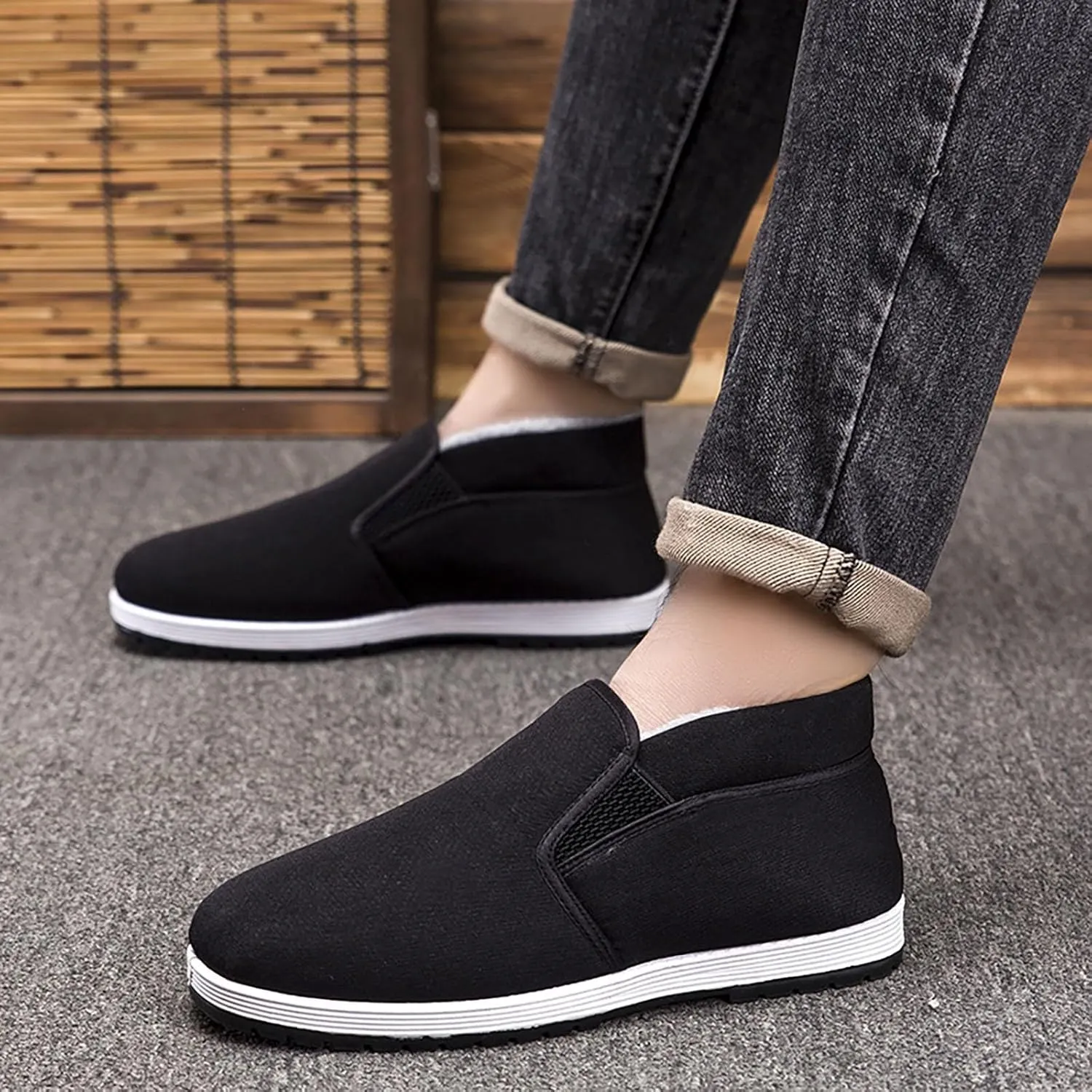 Mens Tennis Shoes Men Warm Plush High Top Cotton Shoes Non Slip and Thick Plush Work