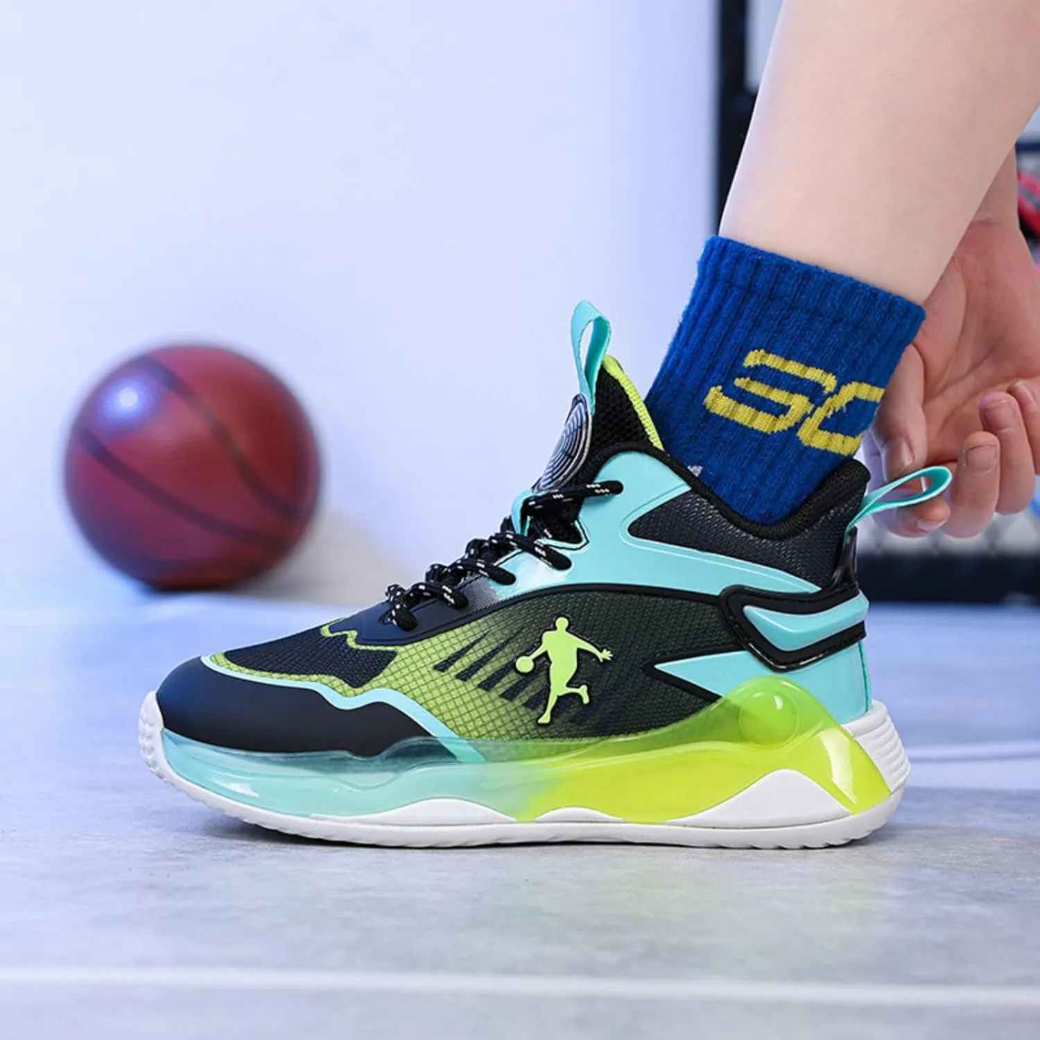 New Children's Non Slip Sports Basketball Shoes