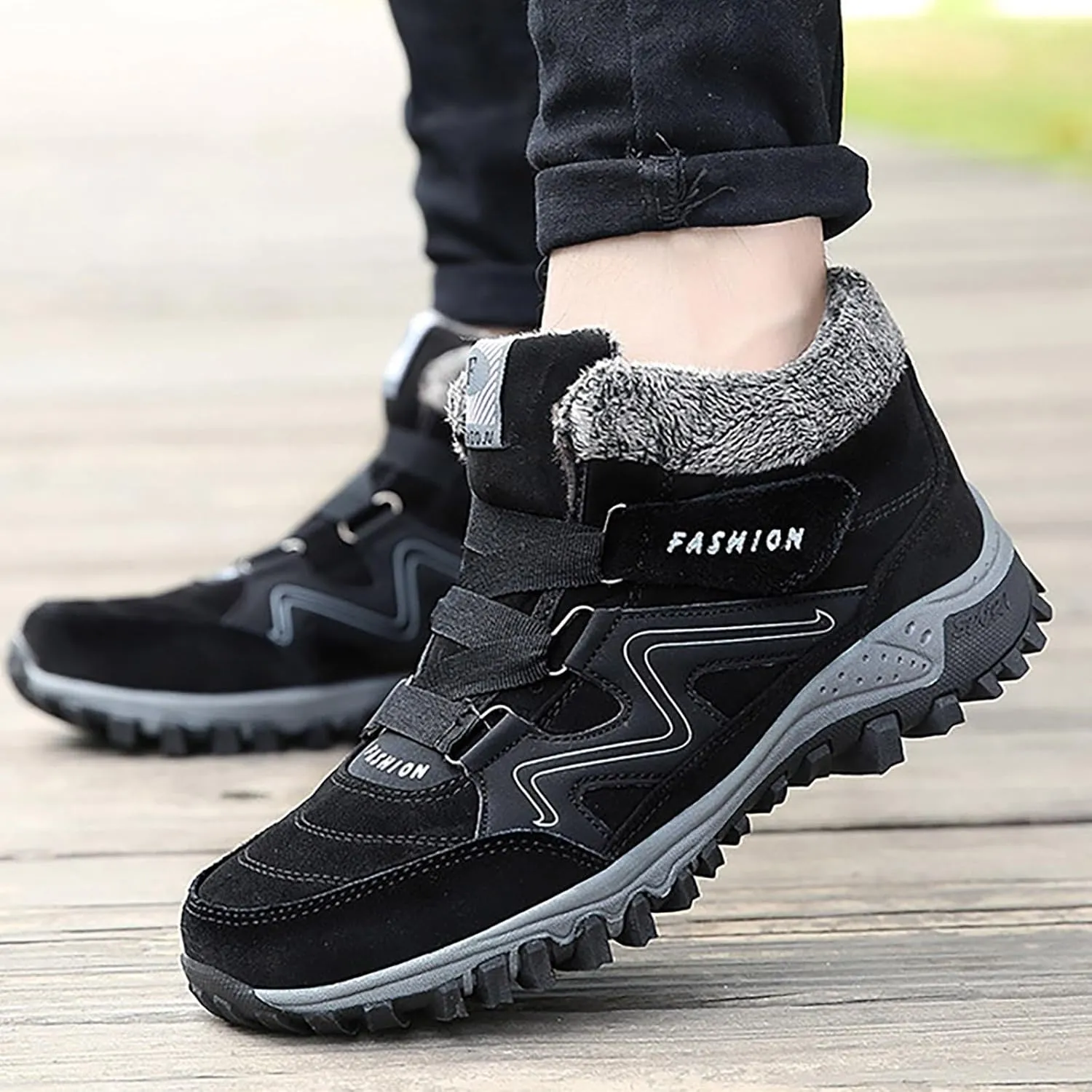 Winter Warm Thick Sole Men Snow Boots Couple Mid Top Cotton Sports Shoes Comfortable Construction Shoes