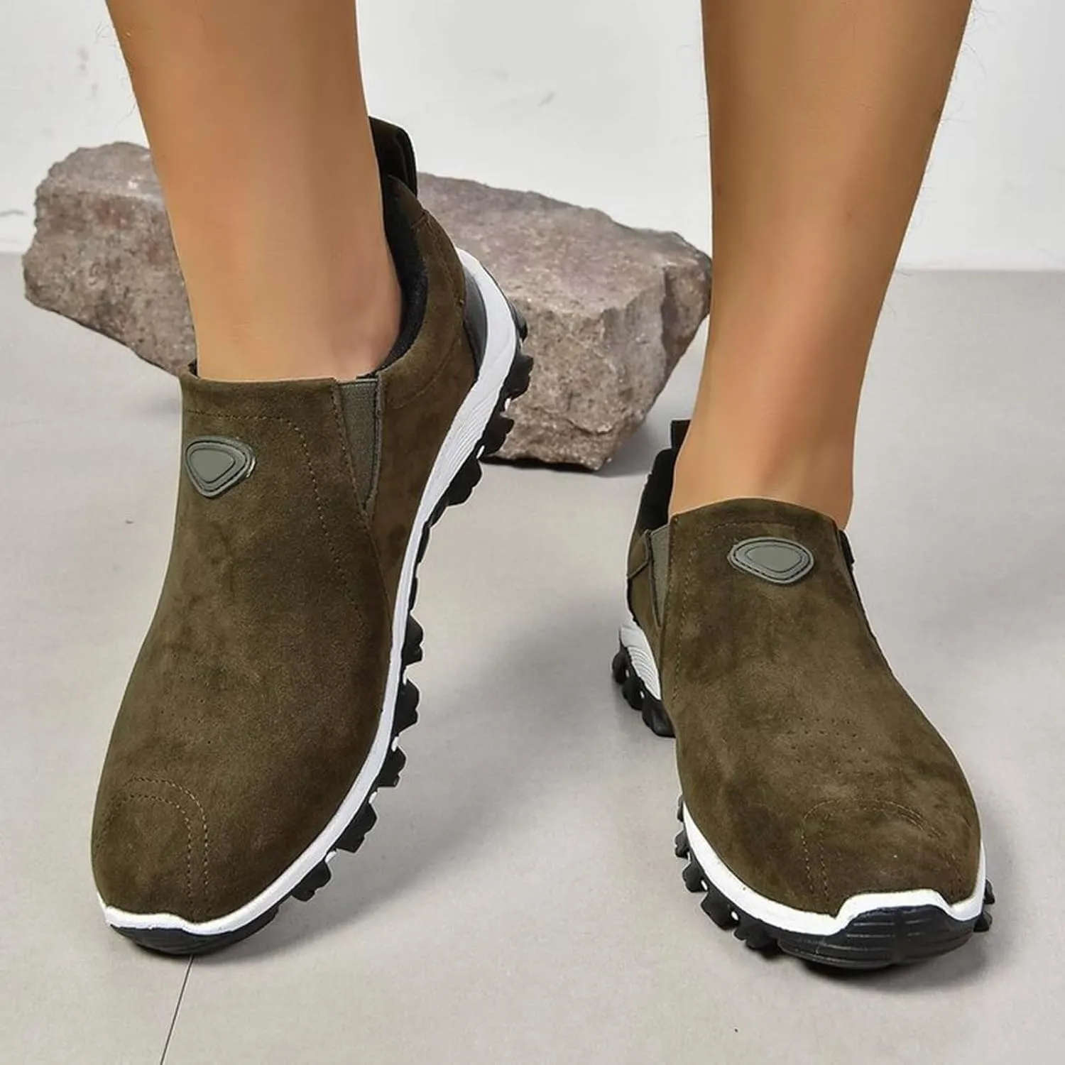 Women Loafers Sport Shoes Running Shoes Breathable Fashion for Student and Teenagers Ladies Slip On