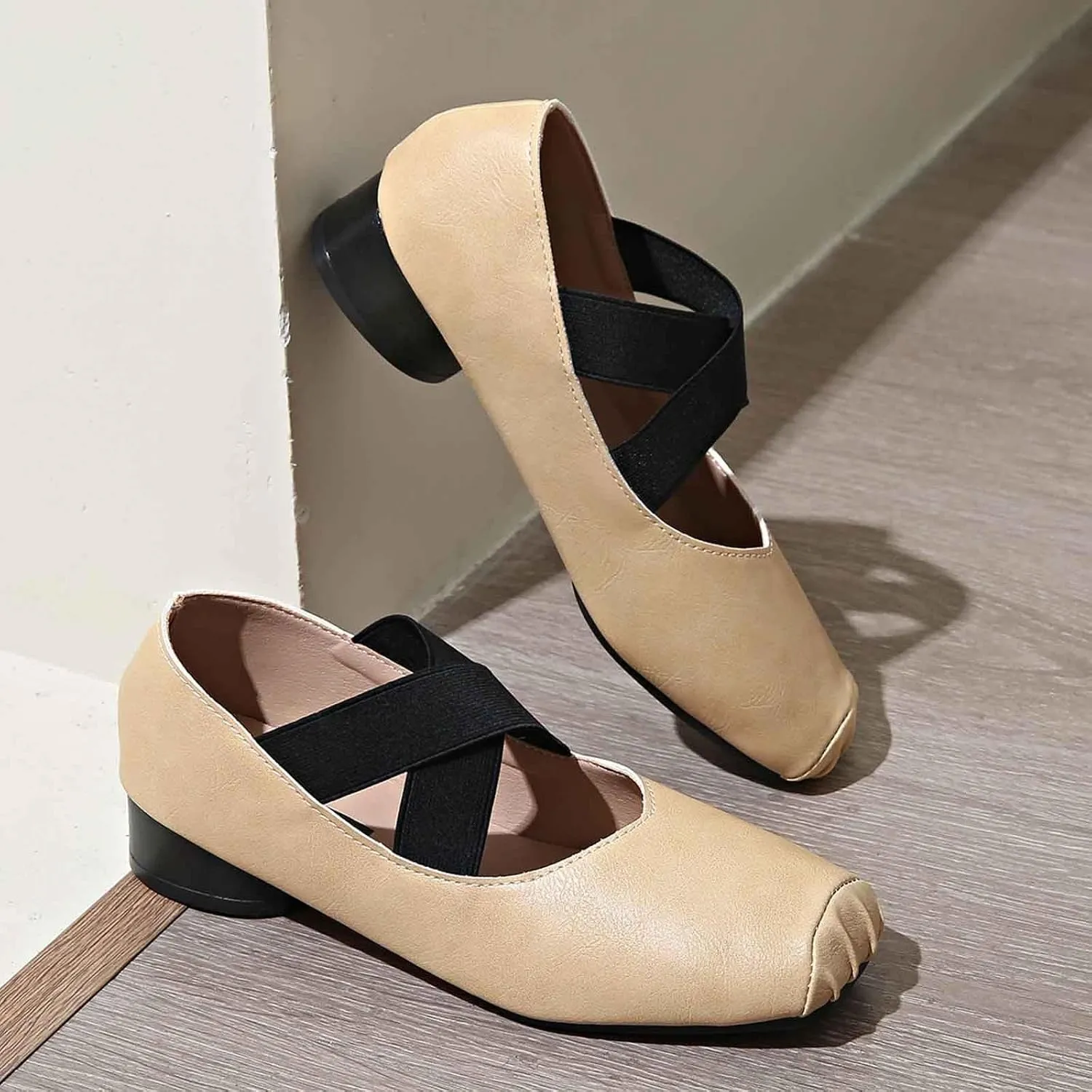 Women's Casual Slip On Shoes Closed Toe Comfortable Wedge Heel for Everyday Wear Versatile Outfits Stylish Walking Footwear