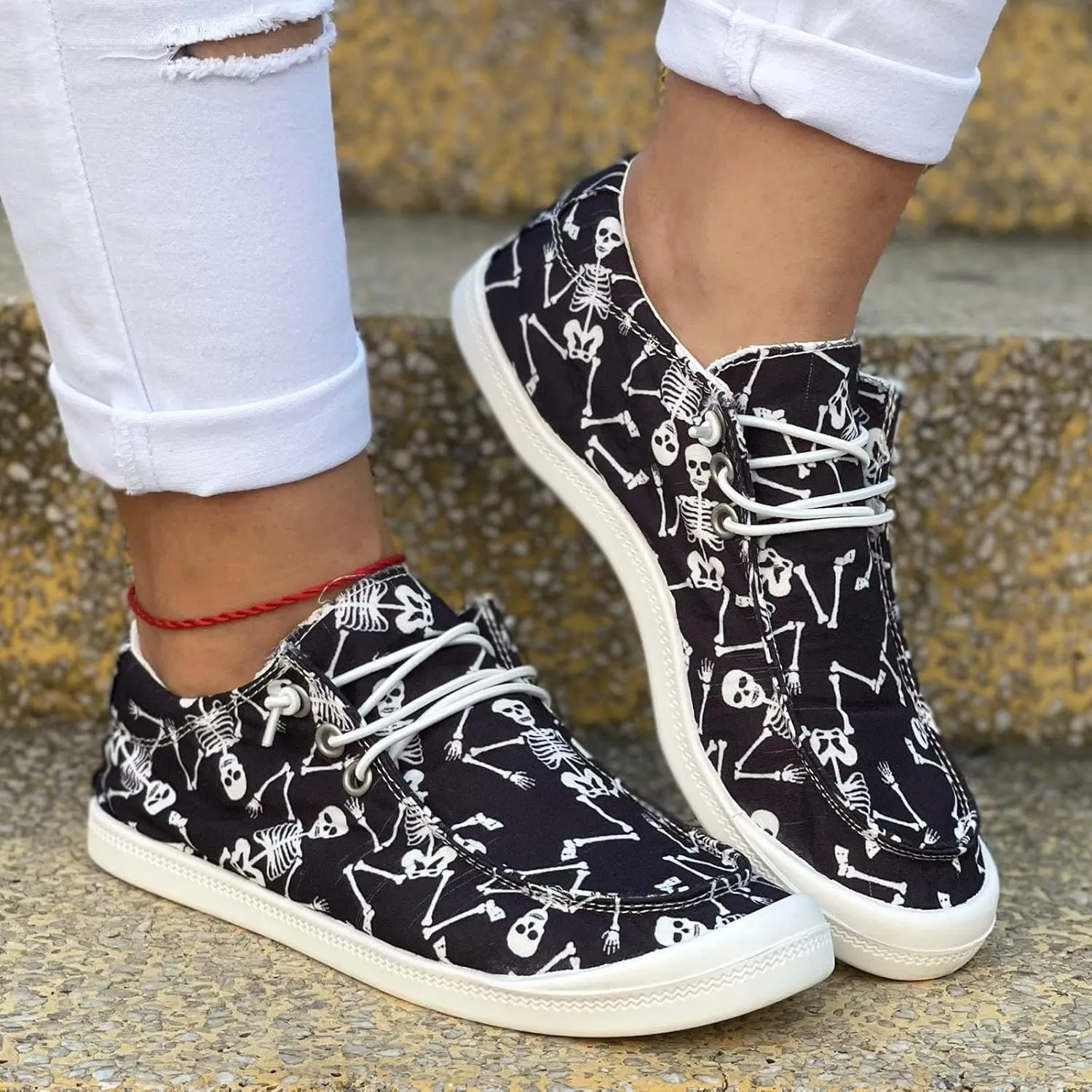 Womens Halloween Pumpkin Sneakers Print Canvas Shoes Halloween Decorations Slip On Loafers Low Top Casual Shoes Canvas Sneaekers Flat Tennis Comfortable Walking Shoes