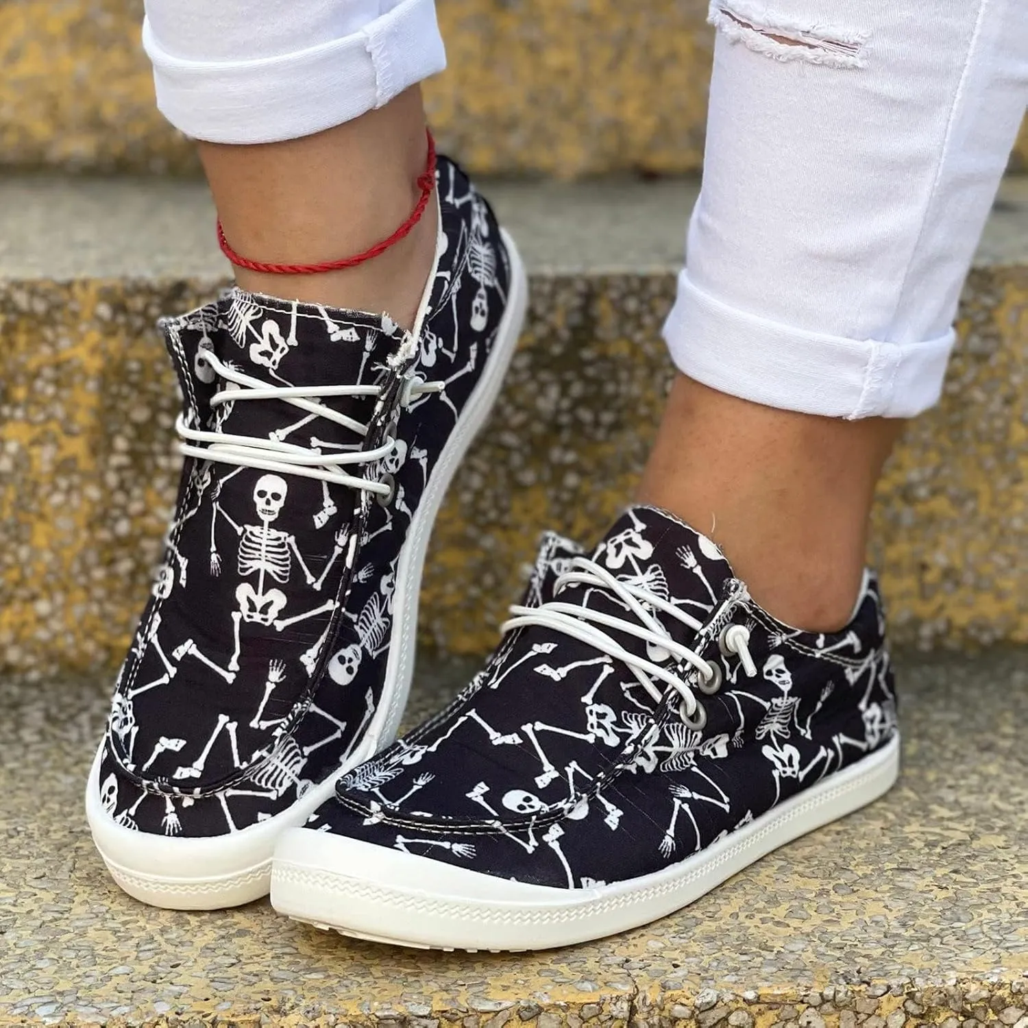 Womens Halloween Pumpkin Sneakers Print Canvas Shoes Halloween Decorations Slip On Loafers Low Top Casual Shoes Canvas Sneaekers Flat Tennis Comfortable Walking Shoes