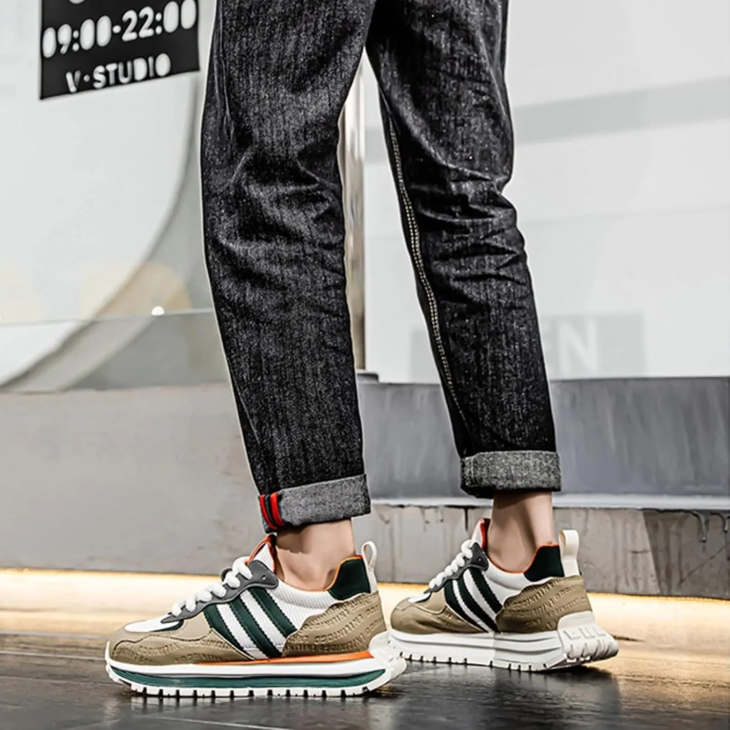 Women’s Retro Jogger Sneakers, Fashion Mesh Suede Trainers, Vintage Street Running Shoes, Iconic Triple Stripe Detailing